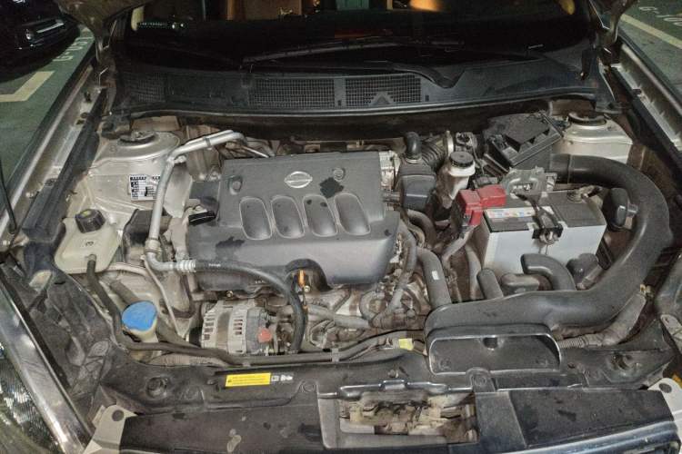 Used Nissan Qashqai 2015 2.0 XV Cool CVT 2WD Engine Bay