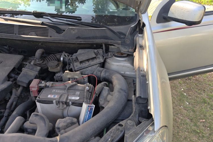 Used Nissan Qashqai 2015 2.0 XV Coolray CVT 2WD Engine Bay Left