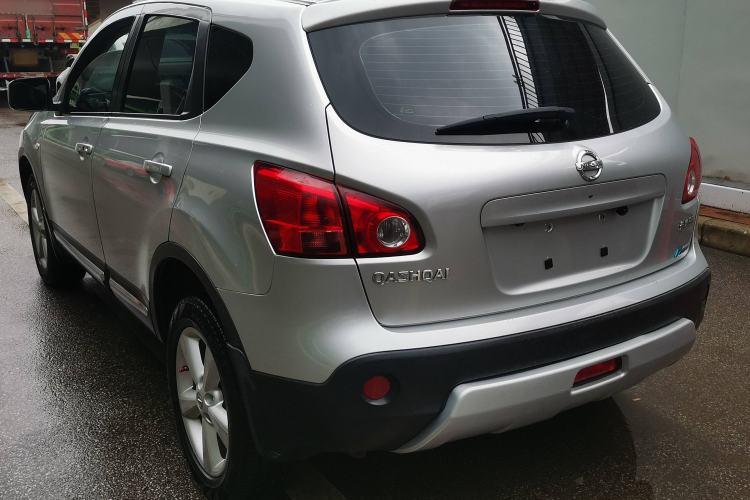 Used Nissan Qashqai 2015 2.0 XL Coolfire CVT 2WD Exterior 3