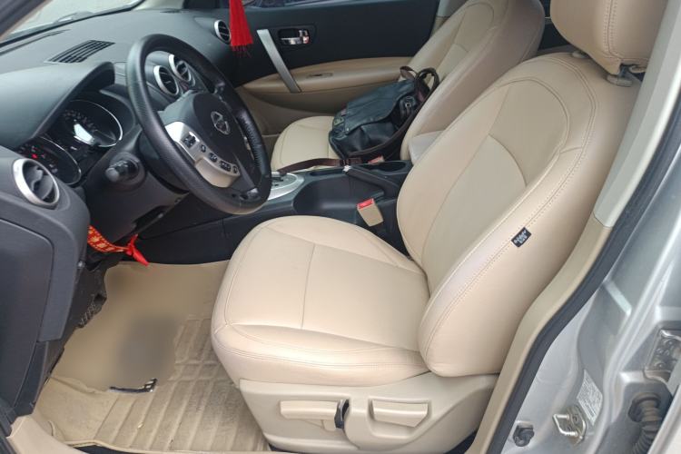 Used Nissan Qashqai 2015 2.0 XL Coolfire CVT 2WD Left Front Seat