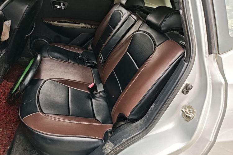 Used Nissan Qashqai 2015 2.0 XL Cool Fire MT 2WD Left Rear Seat