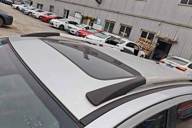 Used Nissan Qashqai 2015 2.0 XL Cool Fire MT 2WD Roof