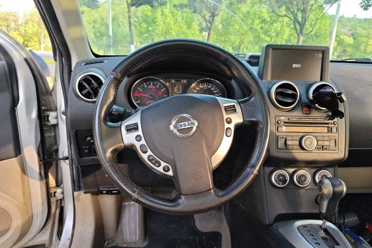 Used Nissan Qashqai 2015 2.0 XV Coolray CVT 2WD Steering Wheel