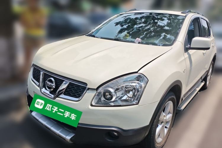 Used Nissan Qashqai 2015 2.0 XL Cool Fire MT 2WD Guazi used car, China used car export, Used car for sale, Used cars, Cheapest cars for sale