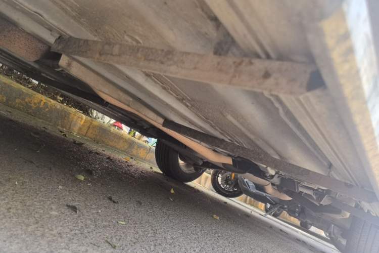 Used Nissan Qashqai 2015 2.0 XL Coolfire CVT 2WD Chassis Front Left