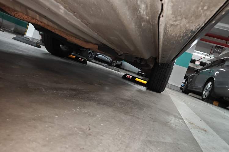 Used Nissan Qashqai 2015 2.0 XL Coolfire CVT 2WD Chassis Front Left