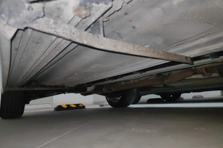 Used Nissan Qashqai 2015 2.0 XL Coolfire CVT 2WD Chassis Front Right