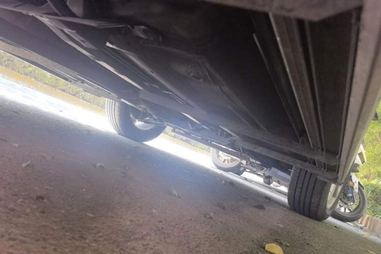 Used Nissan Qashqai 2015 2.0 XL Coolfire CVT 2WD Chassis Rear Right