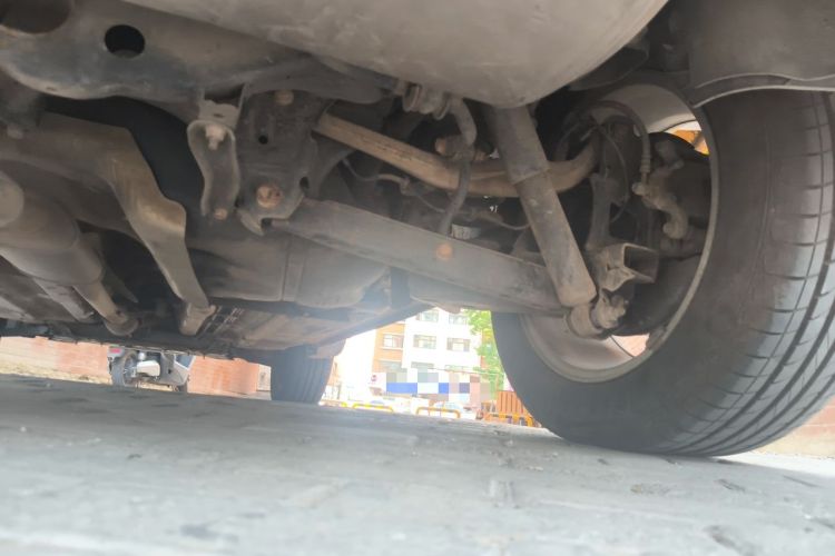 Used Nissan Qashqai 2015 2.0 XL Cool Fire MT 2WD Chassis Rear Right