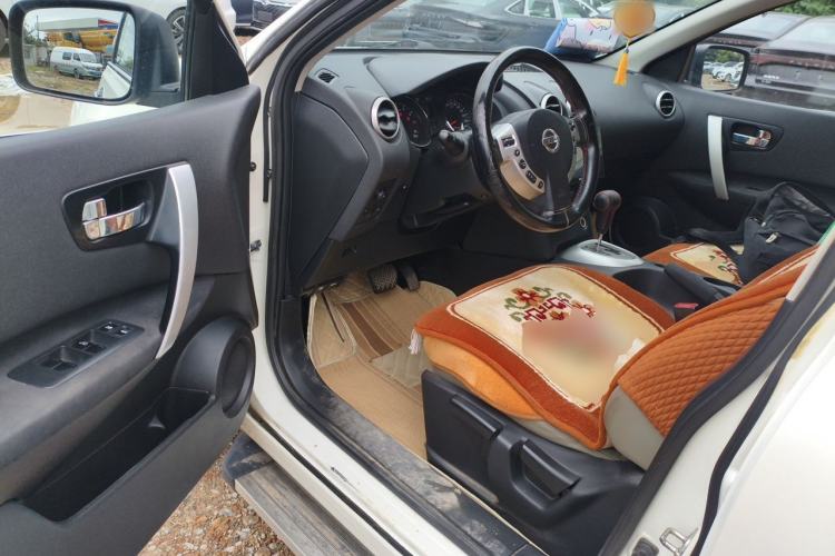Used Nissan Qashqai 2015 2.0 XL Coolfire CVT 2WD Driver Seat