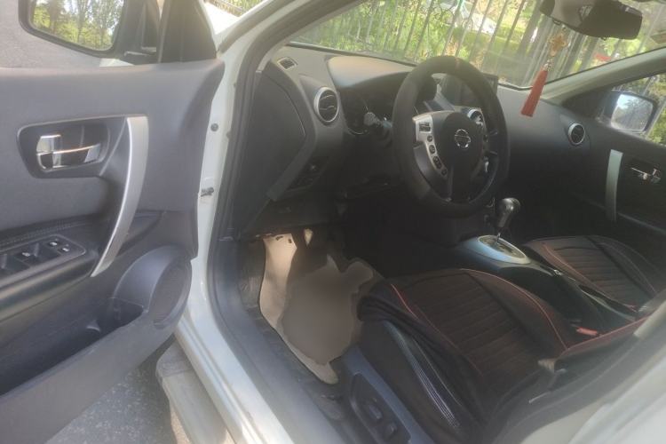 Used Nissan Qashqai 2015 2.0 XV Coolray CVT 2WD Driver Seat