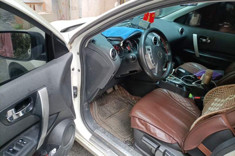 Used Nissan Qashqai 2015 2.0 XL Coolfire CVT 2WD Driver Seat