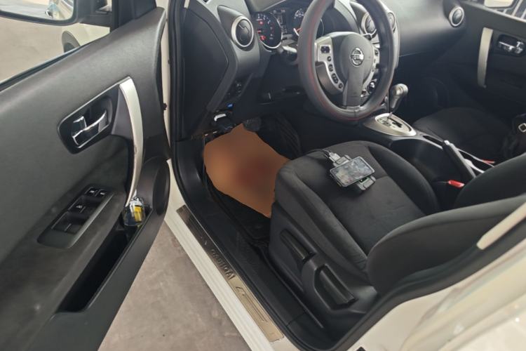 Used Nissan Qashqai 2015 2.0 XL Coolfire CVT 2WD Driver Seat