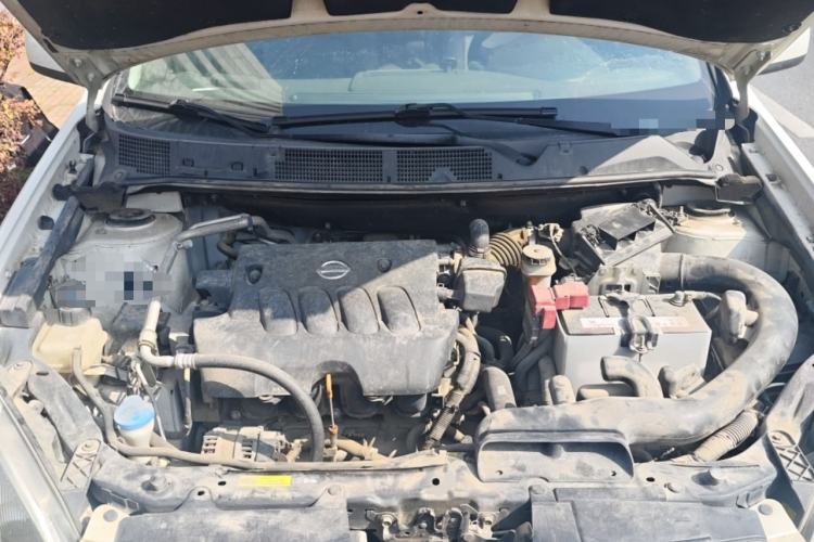 Used Nissan Qashqai 2015 2.0 XL Coolfire CVT 2WD Engine Bay