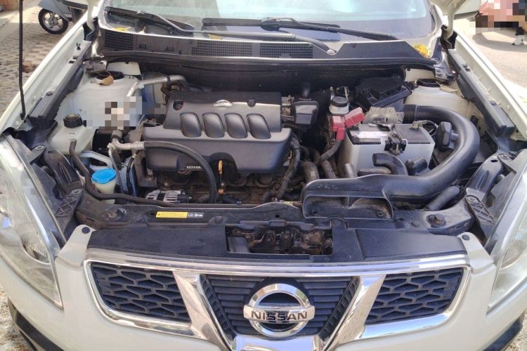 Used Nissan Qashqai 2015 2.0 XL Coolfire CVT 2WD Engine Bay