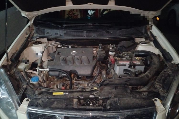 Used Nissan Qashqai 2015 2.0 XL Coolfire CVT 2WD Engine Bay