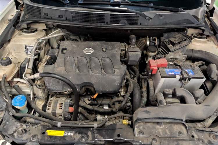 Used Nissan Qashqai 2015 2.0 XL Coolfire CVT 2WD Engine Bay