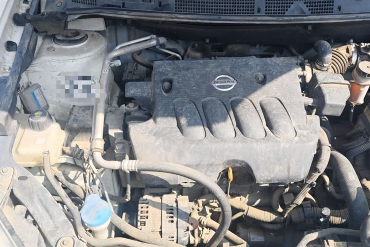 Used Nissan Qashqai 2015 2.0 XL Coolfire CVT 2WD Engine Bay Right