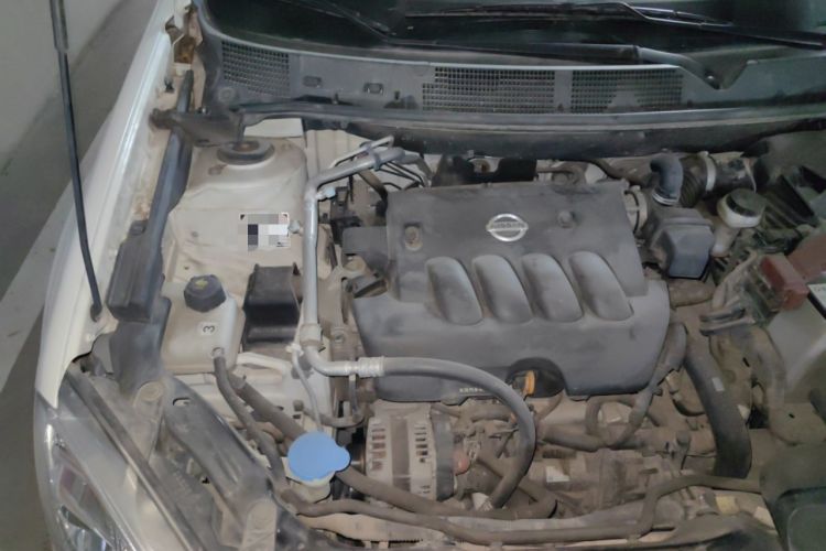 Used Nissan Qashqai 2015 2.0 XL Coolfire CVT 2WD Engine Bay Right