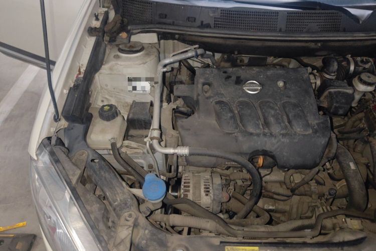 Used Nissan Qashqai 2015 2.0 XL Coolfire CVT 2WD Engine Bay Right