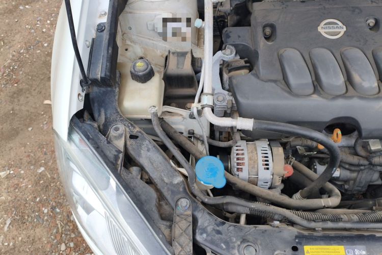 Used Nissan Qashqai 2015 2.0 XL Coolfire CVT 2WD Engine Bay Right