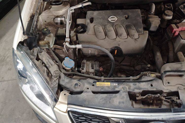 Used Nissan Qashqai 2015 2.0 XL Coolfire CVT 2WD Engine Bay Right