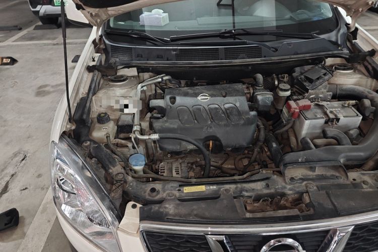 Used Nissan Qashqai 2015 2.0 XL Coolfire CVT 2WD Engine Bay Right