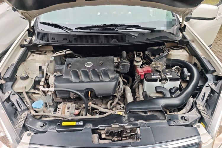 Used Nissan Qashqai 2015 2.0 XL Coolfire CVT 2WD Engine Bay