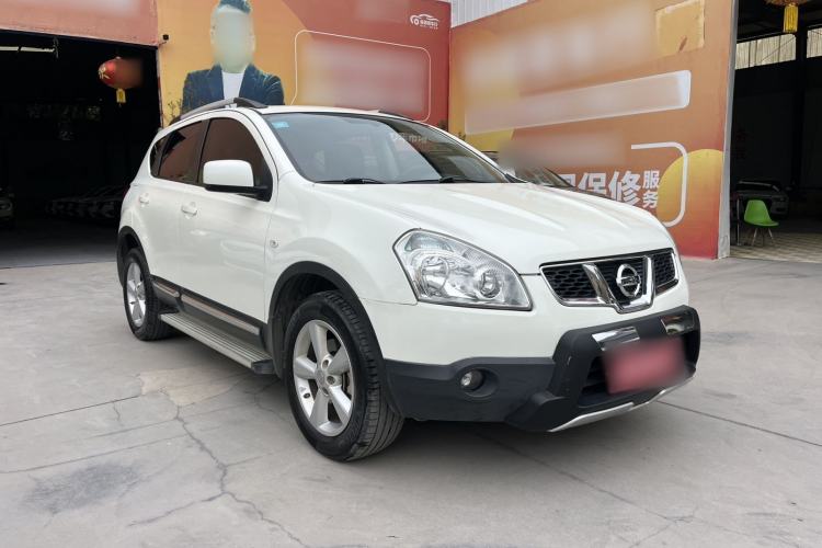 Used Nissan Qashqai 2015 2.0 XL Coolfire CVT 2WD Exterior 2