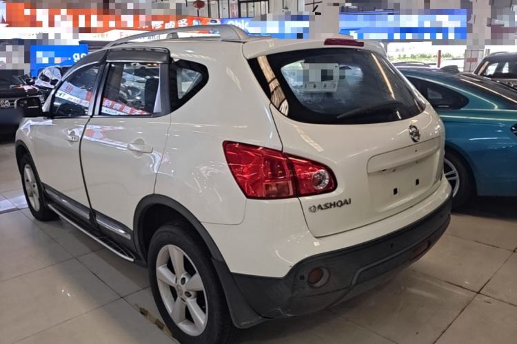 Used Nissan Qashqai 2015 2.0 XL Coolfire CVT 2WD Exterior 2