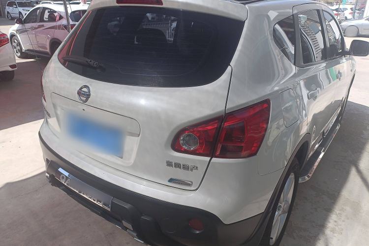 Used Nissan Qashqai 2015 2.0 XL Coolfire CVT 2WD Exterior 3