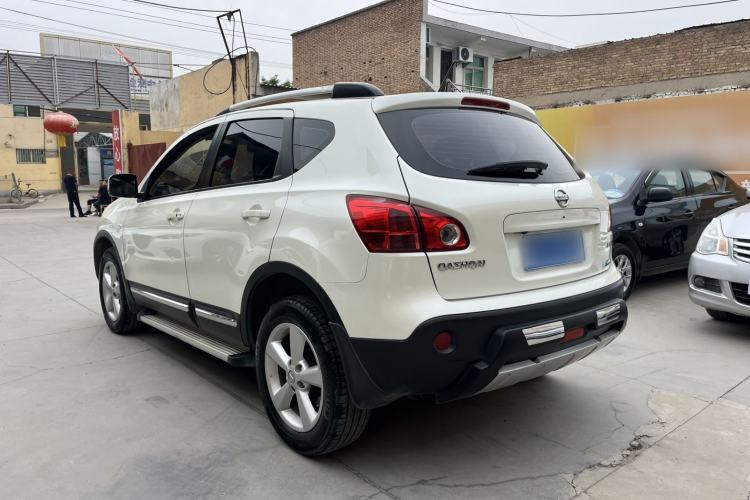 Used Nissan Qashqai 2015 2.0 XL Coolfire CVT 2WD Exterior 3