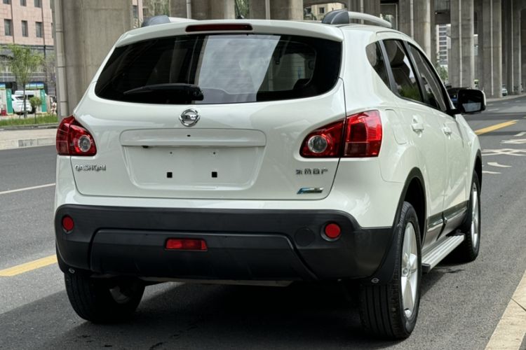 Used Nissan Qashqai 2015 2.0 XL Coolfire CVT 2WD Exterior 5