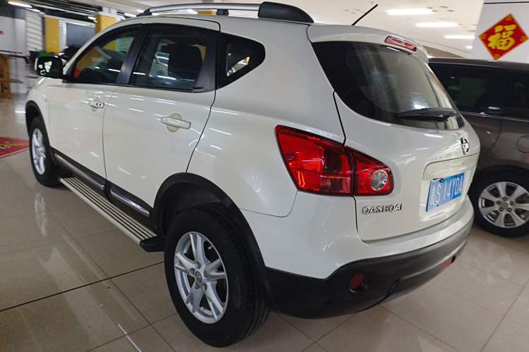 Used Nissan Qashqai 2015 2.0 XL Coolfire CVT 2WD Exterior 5