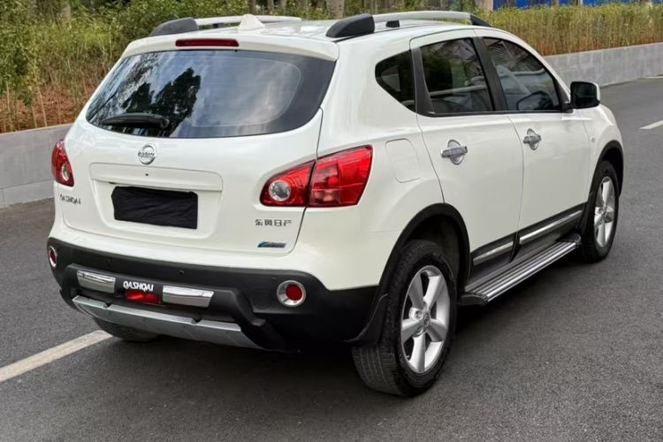 Used Nissan Qashqai 2015 2.0 XL Coolfire CVT 2WD Exterior 5
