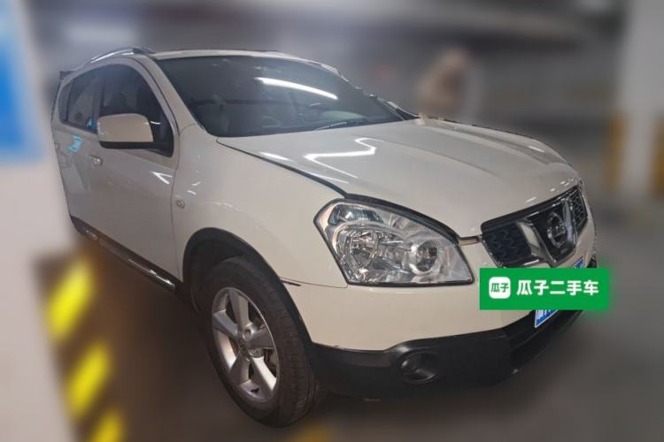 Used Nissan Qashqai 2015 2.0 XL Coolfire CVT 2WD Front Right 45 Deg
