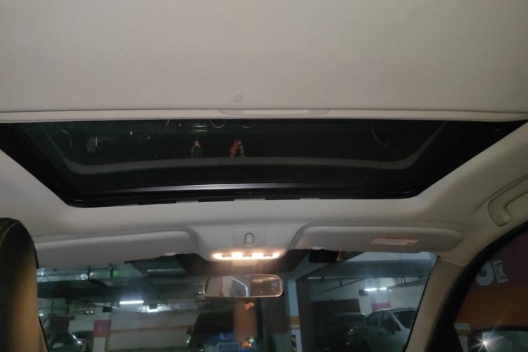 Used Nissan Qashqai 2015 2.0 XL Coolfire CVT 2WD Headliner