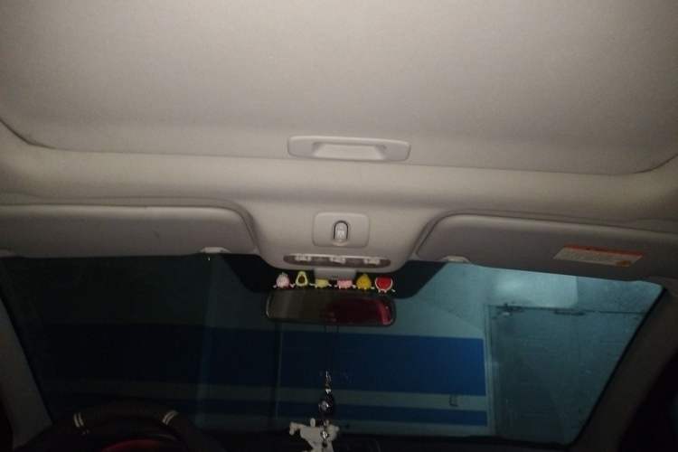 Used Nissan Qashqai 2015 2.0 XL Coolfire CVT 2WD Headliner