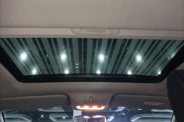 Used Nissan Qashqai 2015 2.0 XL Coolfire CVT 2WD Headliner