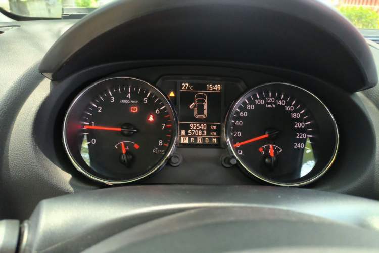 Used Nissan Qashqai 2015 2.0 XL Coolfire CVT 2WD Instrument Cluster