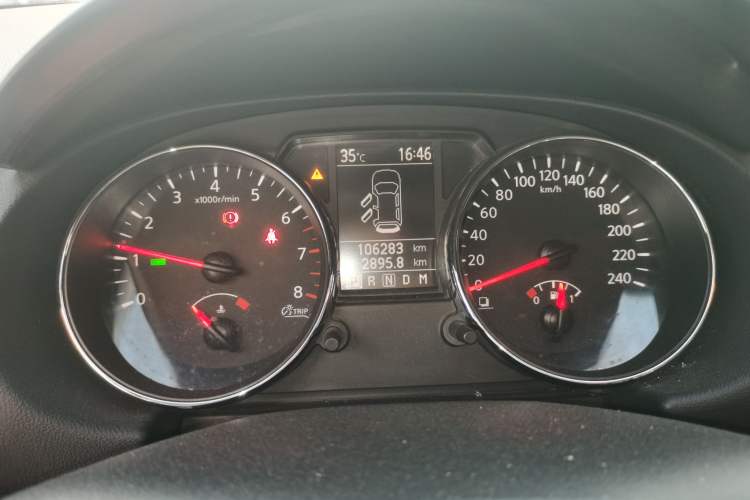 Used Nissan Qashqai 2015 2.0 XV Coolray CVT 2WD Instrument Cluster