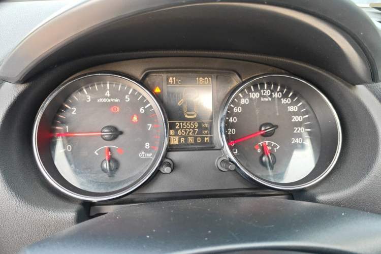 Used Nissan Qashqai 2015 2.0 XL Coolfire CVT 2WD Instrument Cluster