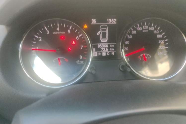 Used Nissan Qashqai 2015 2.0 XV Coolray CVT 2WD Instrument Cluster