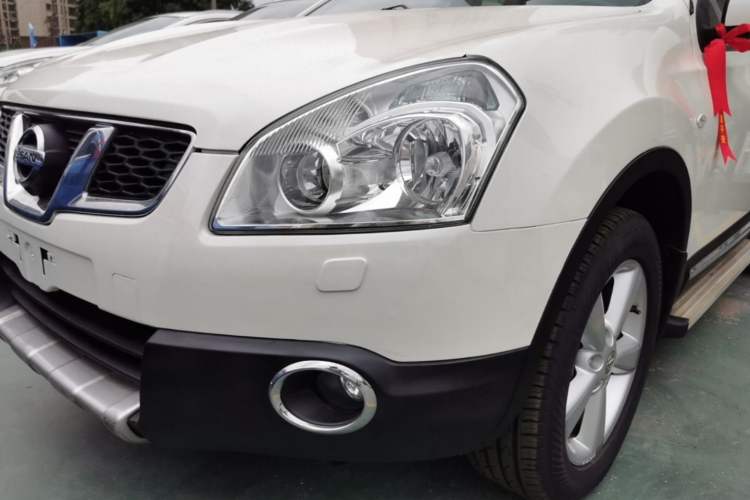 Used Nissan Qashqai 2015 2.0 XV Cool CVT 2WD Left Front Headlight