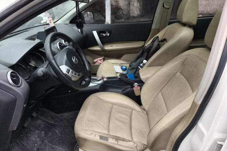Used Nissan Qashqai 2015 2.0 XV Coolray CVT 2WD Left Front Seat