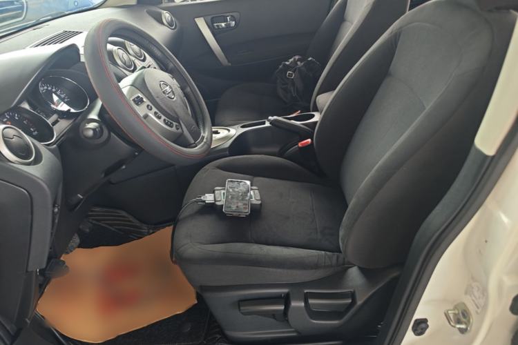 Used Nissan Qashqai 2015 2.0 XL Coolfire CVT 2WD Left Front Seat