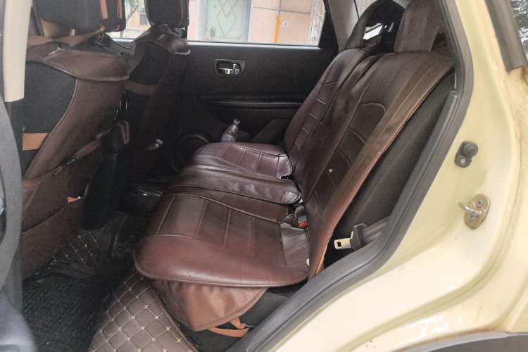 Used Nissan Qashqai 2015 2.0 XL Coolfire CVT 2WD Left Rear Seat