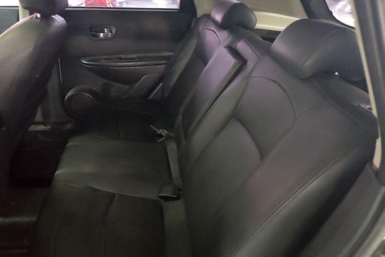 Used Nissan Qashqai 2015 2.0 XL Coolfire CVT 2WD Left Rear Seat