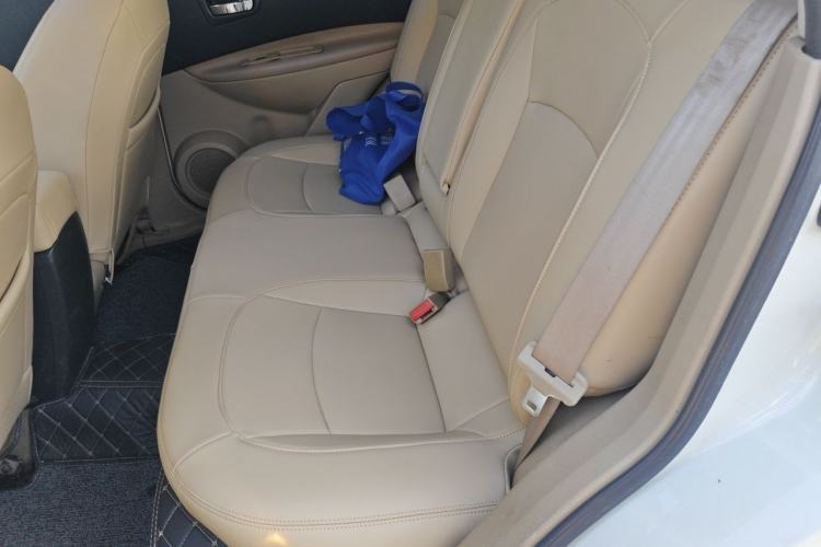 Used Nissan Qashqai 2015 2.0 XL Coolfire CVT 2WD Left Rear Seat
