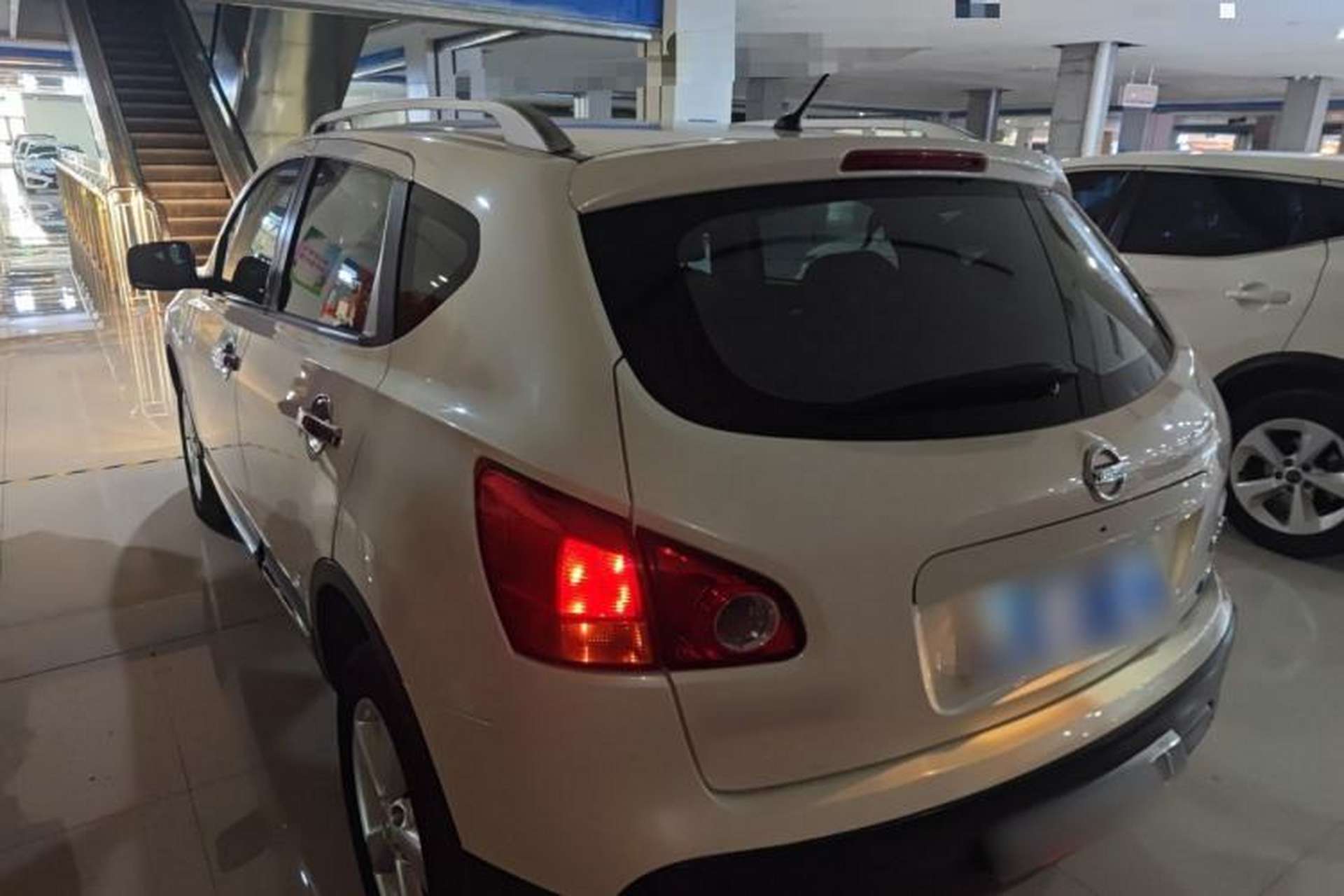 Used Nissan Qashqai 2015 2.0 XL Coolfire CVT 2WD Rear Left 45 Deg